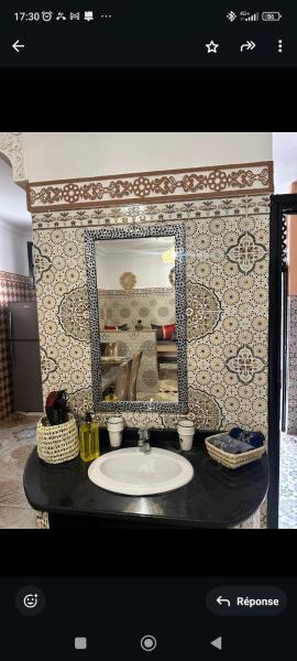 2 bedroom apartment in heart of Madina